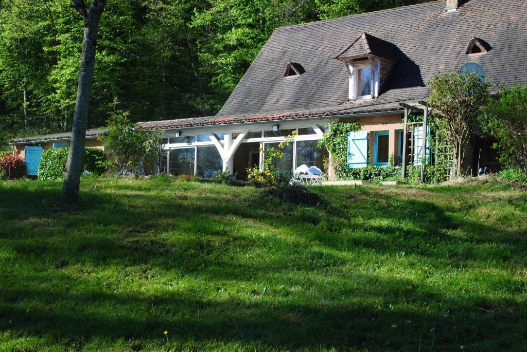 Maison D'Hotes Le Moulin Pointu Sainte-Nathalene Екстер'єр фото